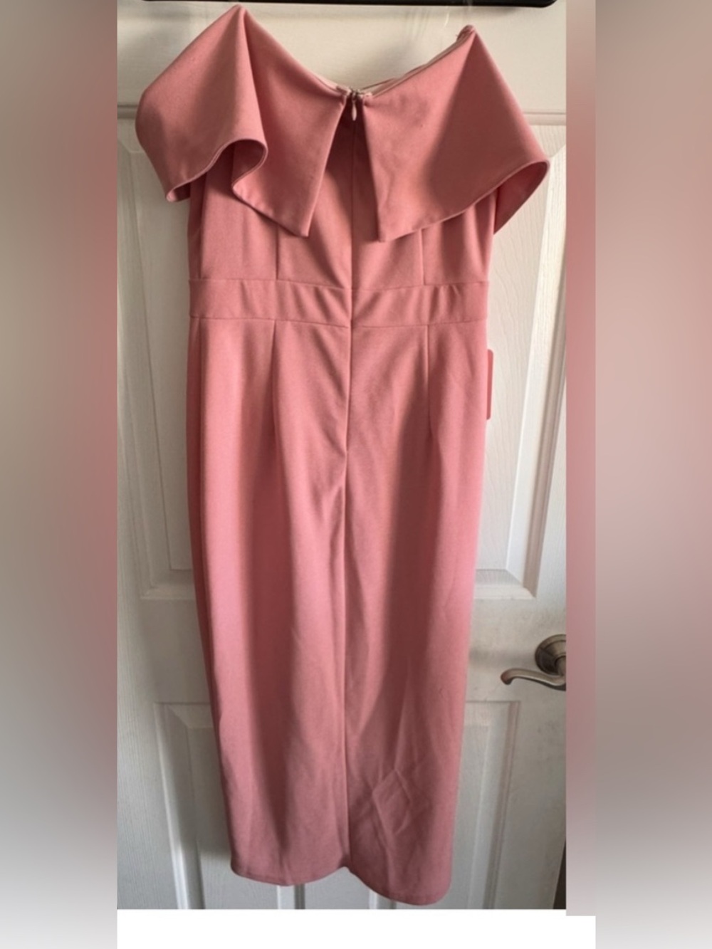 JJ's House NWT Pink Off the Shoulder Asymmetrical Wrap Midi Dress - Picture 5 of 6